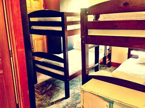 Whitefish Hostel Экстерьер фото